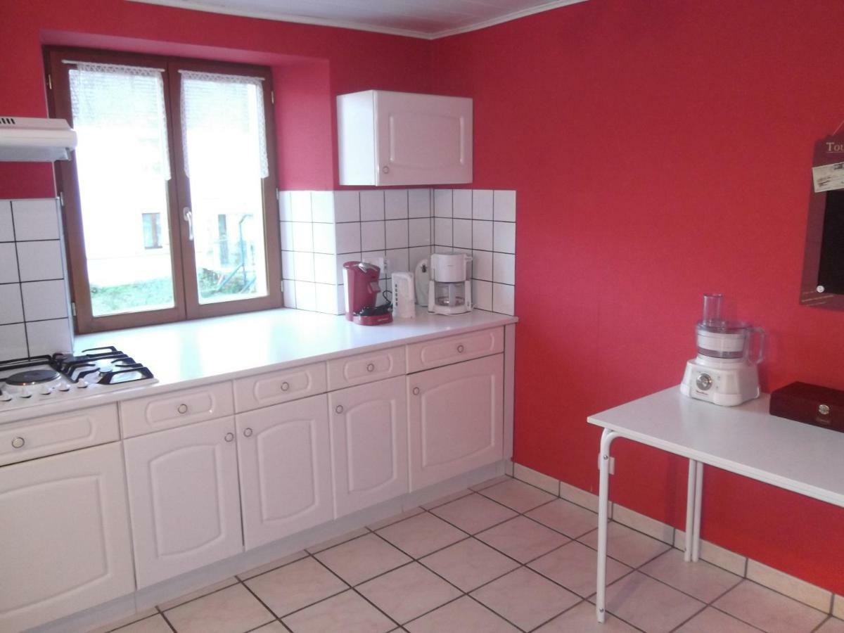 Holiday home Le Sauceley Maison De Pour 6 A 10 Personnes *